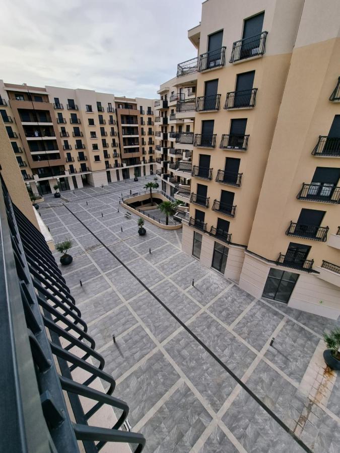 Fantastic New Centre Apartment Podgoriţa Exterior foto